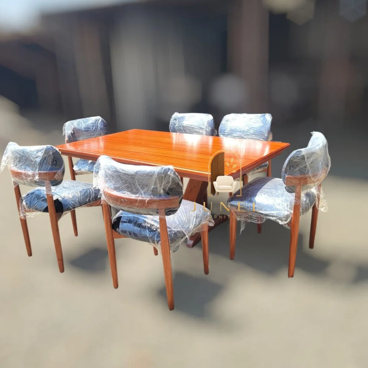 Ebony Comfort 6-Seater Dining Set