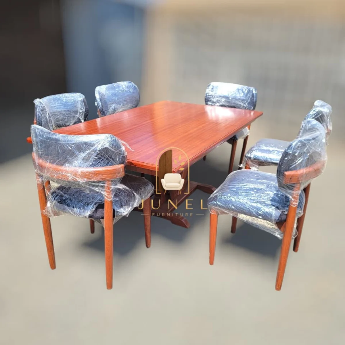 Ebony Comfort 6-Seater Dining Set