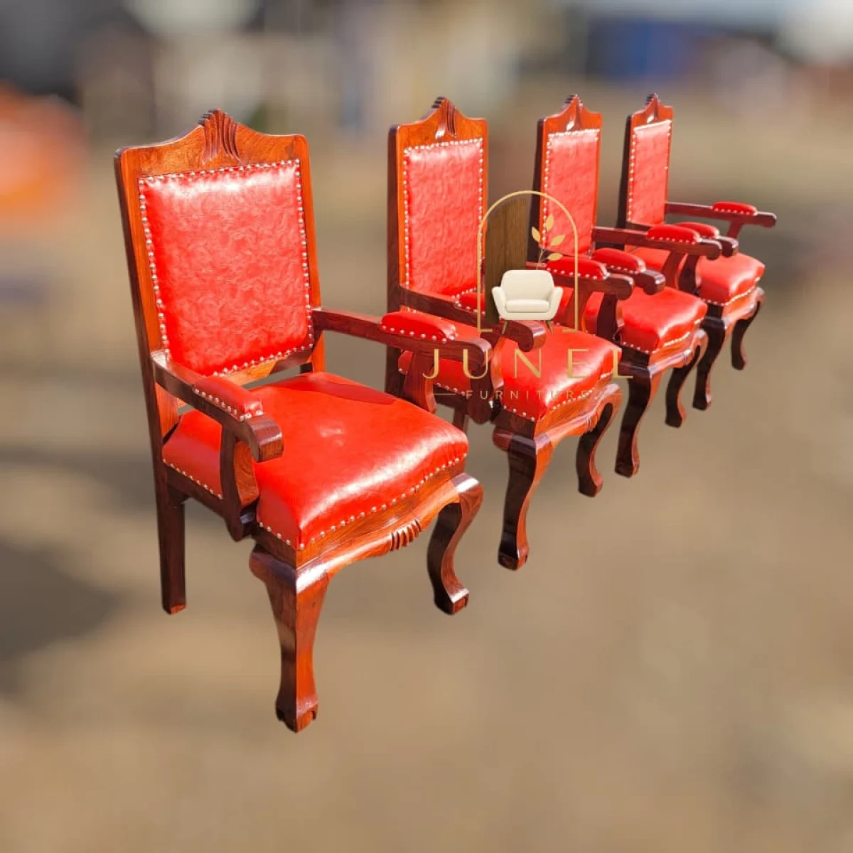 Royal Prestige Presidential Chair