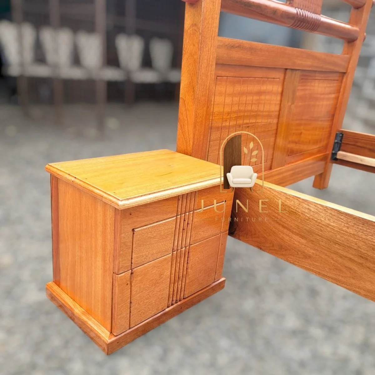 Regal Crest Solid Mahogany Bed